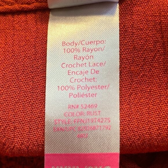 No Boundaries SZ 21 Jrs. Bright rust lace trimmed rust relaxed fit tie knot top - Picture 7 of 7